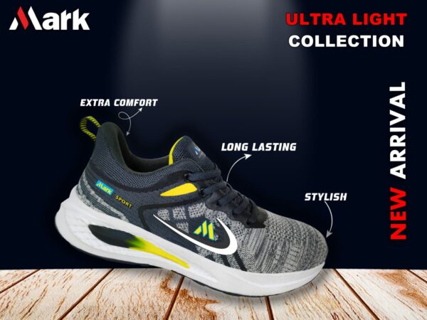 Weightless Ultra Comfort Sneaker